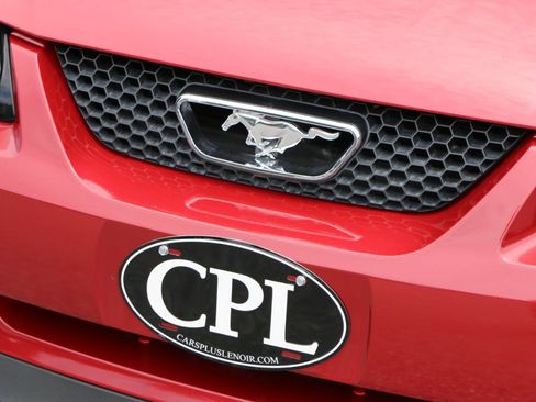 Used 2000 Ford Mustang GT RWD image 11