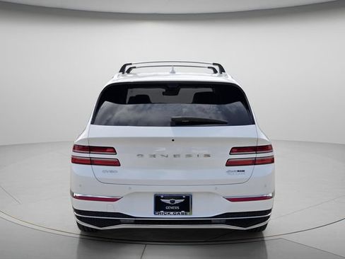Certified 2025 Genesis GV80 3.5T Prestige AWD/4WD image 6