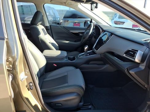 Used 2025 Subaru Outback Onyx Edition XT image 17