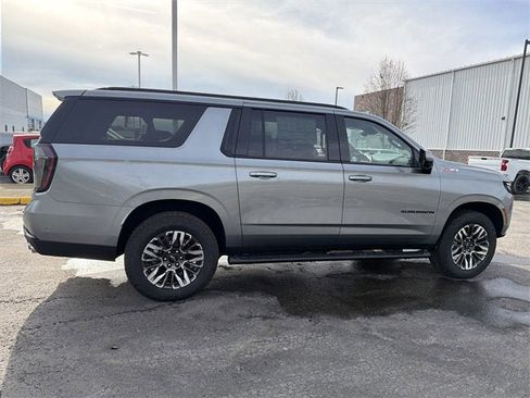 New 2026 Chevrolet Suburban Z71 w/ Comfort Package image 33