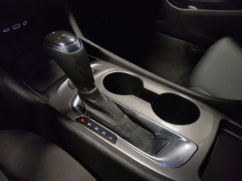 Used 2020 Chevrolet Malibu LS FWD image 26
