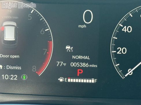 Used 2025 Honda Pilot Touring image 19