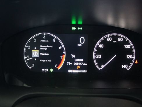 Used 2025 Honda HR-V Sport image 18