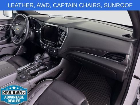 Used 2023 Chevrolet Traverse Premier AWD/4WD image 31
