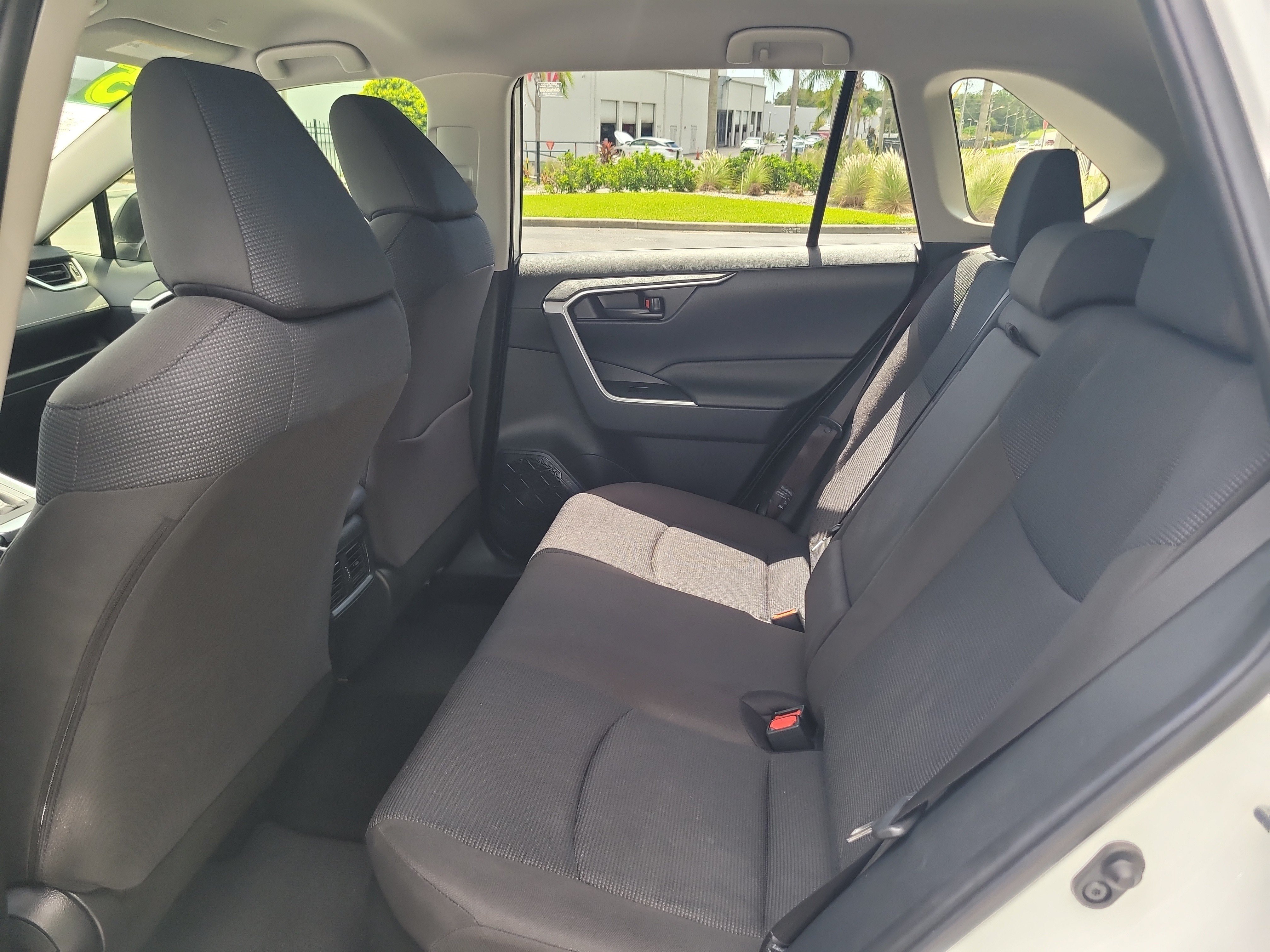 Certified 2025 Toyota RAV4 LE AWD/4WD image 14