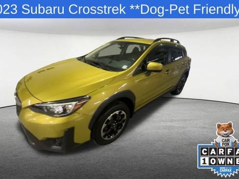 Used 2023 Subaru Crosstrek 2.0i Premium image 4