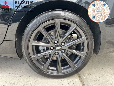 Used 2025 Cadillac CT4 Sport w/ Climate Package AWD/4WD image 15