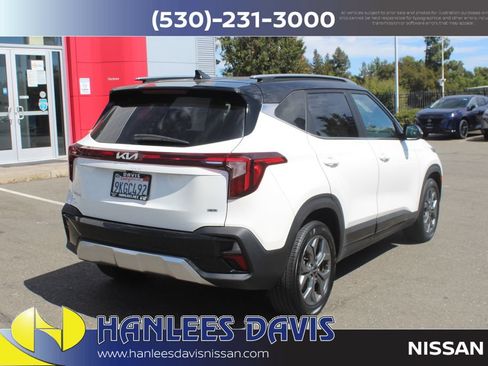 Used 2024 Kia Seltos S AWD/4WD image 7