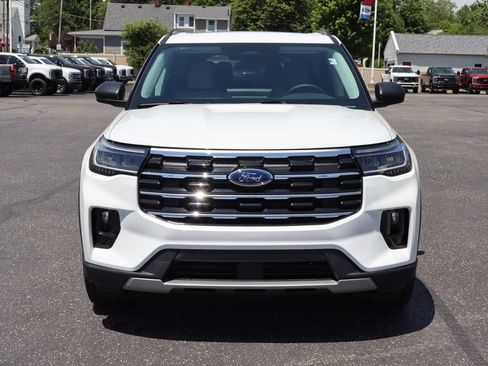 New 2026 Ford Explorer Active w/ Active Comfort Package AWD/4WD image 16