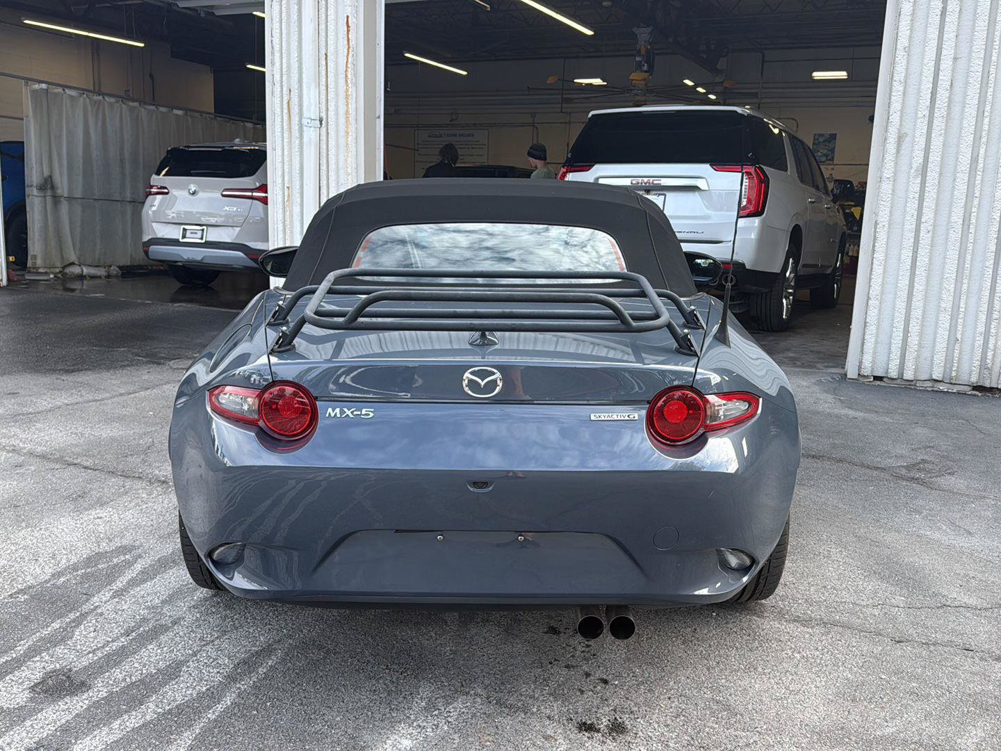Used 2021 MAZDA MX-5 Miata Grand Touring RWD image 4