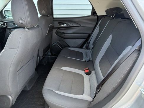 Used 2023 Chevrolet TrailBlazer LT w/ Convenience Package image 14
