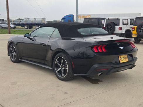 Used 2024 Ford Mustang Premium RWD image 5