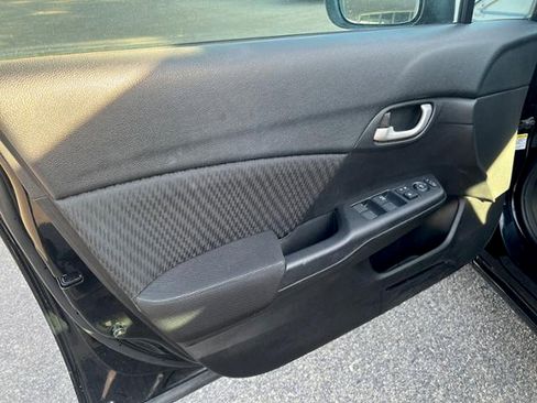 Used 2014 Honda Civic LX image 16