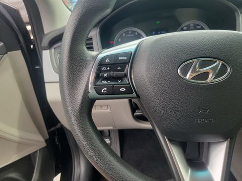 Used 2018 Hyundai Sonata SE FWD image 26