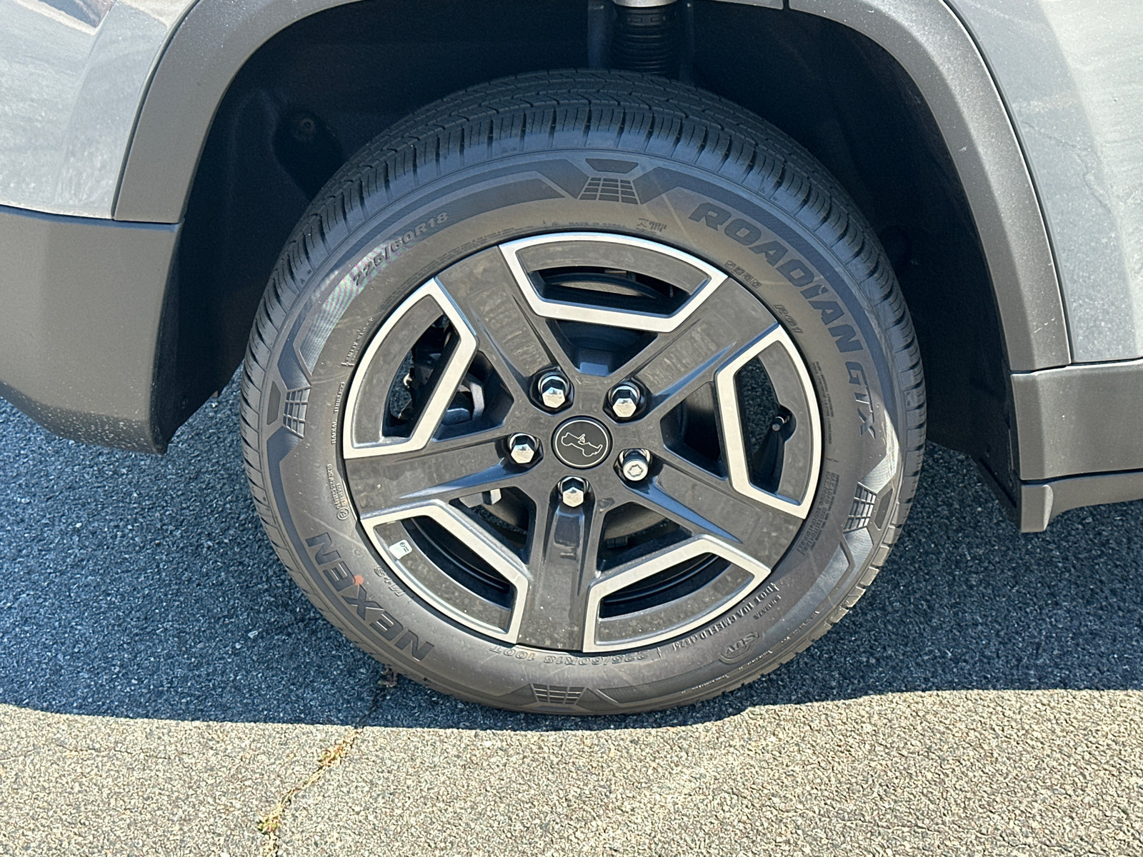 New 2026 Jeep Cherokee Laredo AWD/4WD image 18