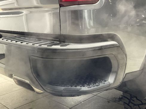 Used 2020 Chevrolet Silverado 1500 LT Trail Boss image 34