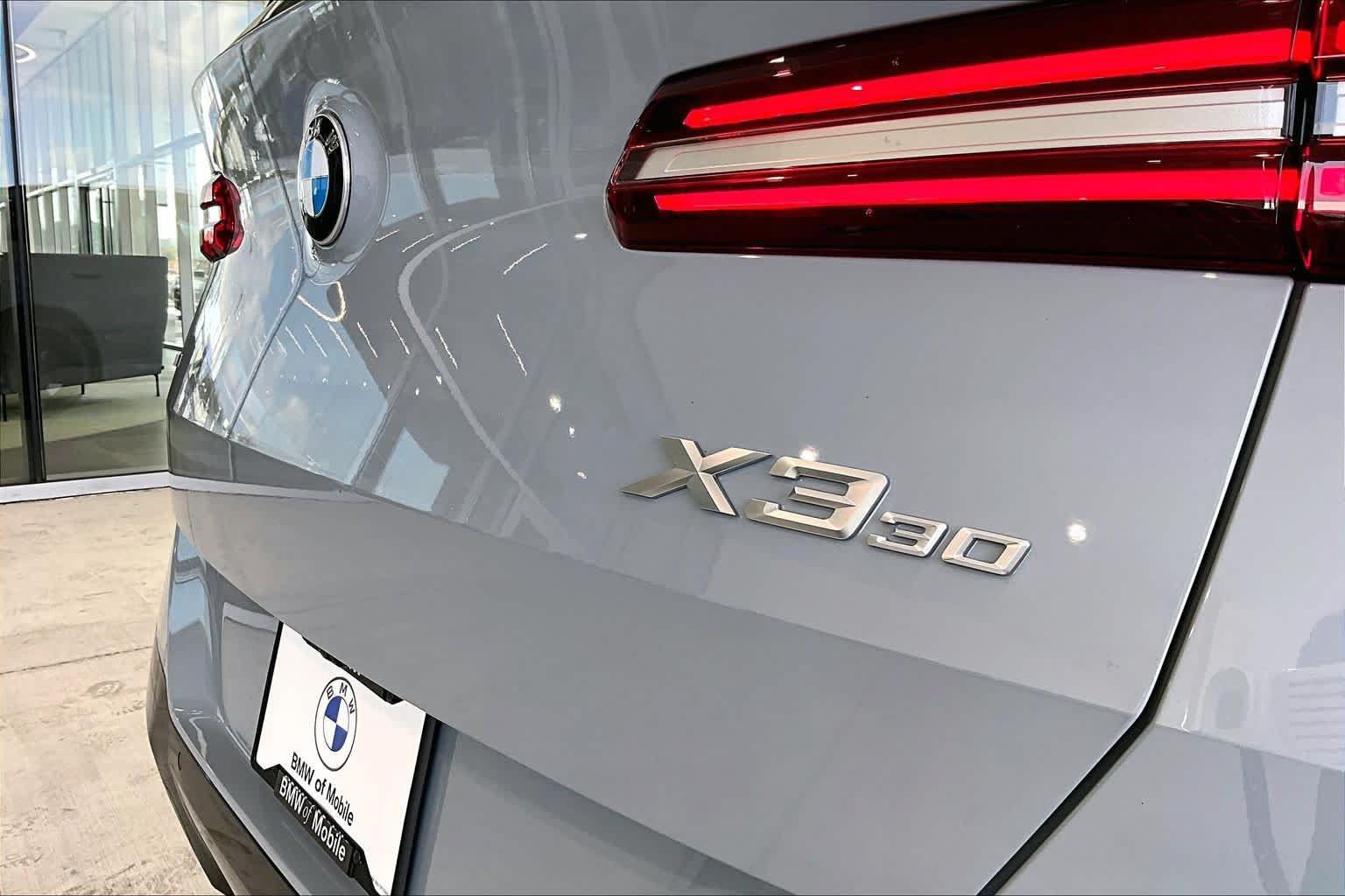 Used 2026 BMW X3 xDrive30i w/ Premium Package AWD/4WD image 9