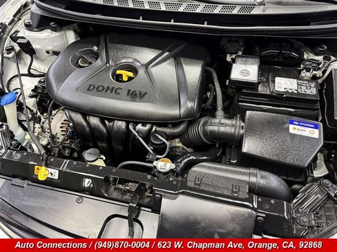 Used 2012 Hyundai Elantra GLS image 21