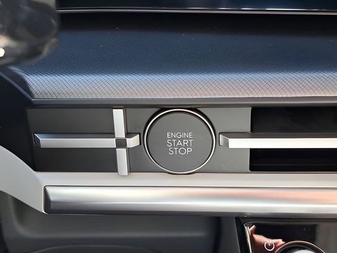 New 2026 Hyundai Santa Fe SE FWD image 28