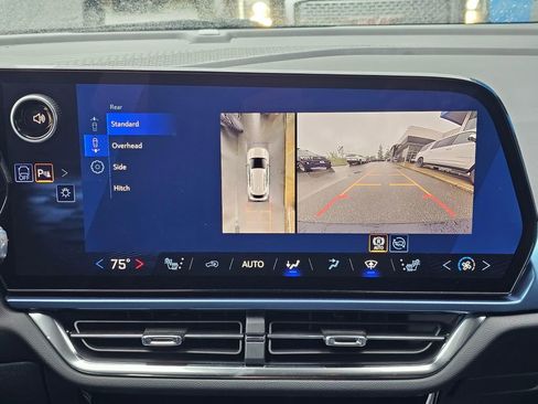 New 2026 Chevrolet Equinox EV LT FWD image 29