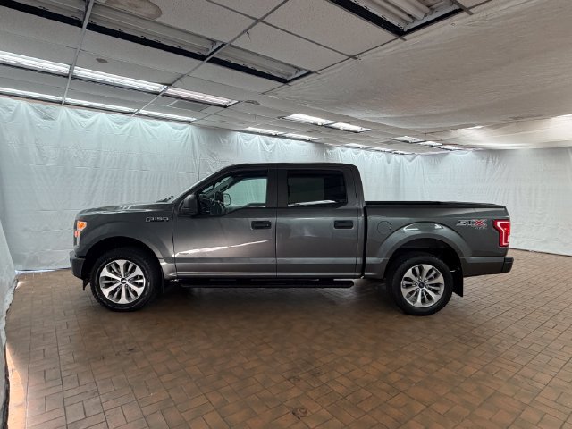Used 2017 Ford F150 XL w/ Equipment Group 101A Mid AWD/4WD image 3