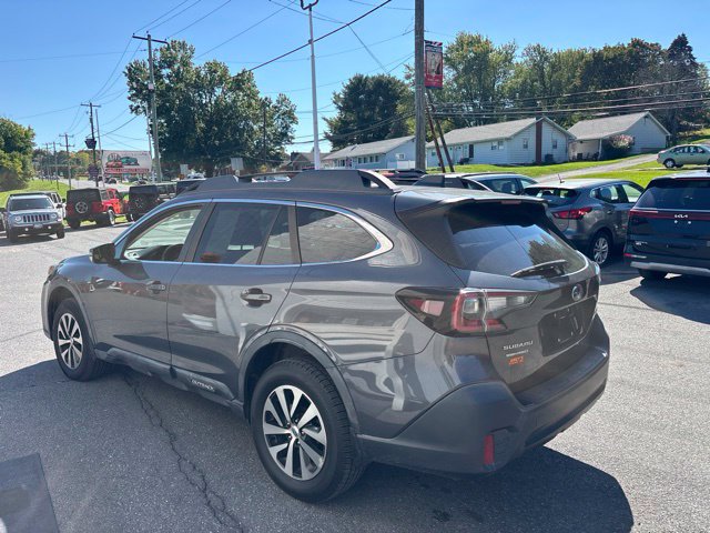 Used 2020 Subaru Outback Premium w/ Popular Package #1 AWD/4WD image 4