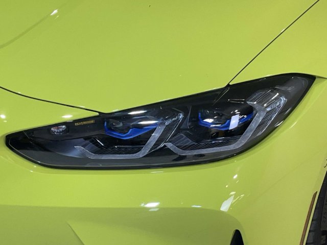 Used 2021 BMW M4 Coupe w/ M Carbon Exterior Package RWD image 15