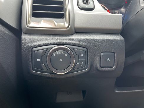 Used 2019 Ford Ranger XLT w/ Equipment Group 302A Luxury image 26