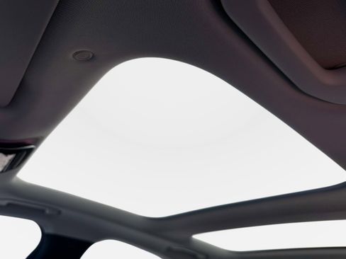 Used 2025 Mercedes-Benz E 350 Sedan image 38