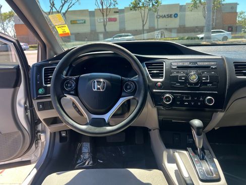 Used 2013 Honda Civic LX image 15