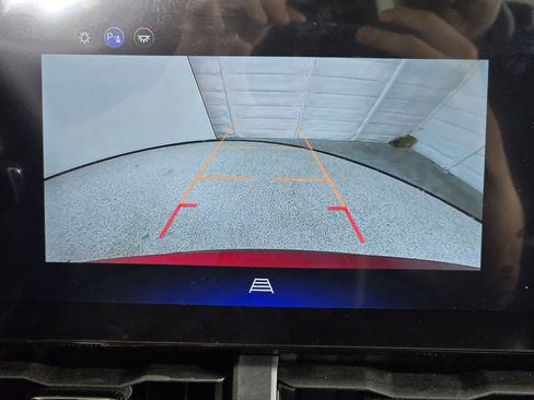 New 2026 Chevrolet Equinox RS w/ Convenience Package III FWD image 18