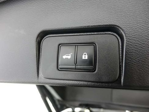 Used 2023 Nissan Rogue SL w/ SL Premium Package AWD/4WD image 30