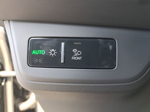 Used 2024 Audi RS e-tron GT w/ Carbon Performance Package image 28