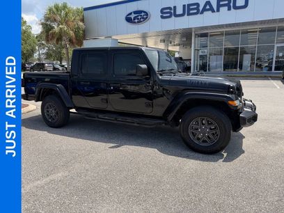 Used 2022 Jeep Gladiator Sport