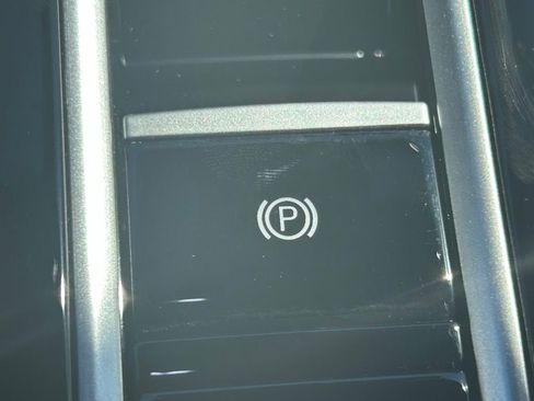 New 2026 Volkswagen Atlas Cross Sport SE image 56