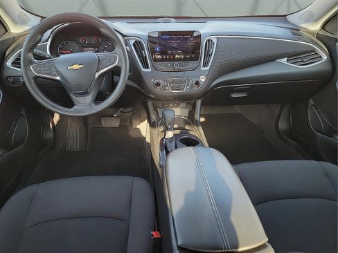 Used 2023 Chevrolet Malibu LT image 9