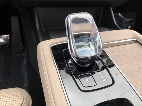 New 2026 Volvo XC90 B6 Ultra w/ Protection Package Premier image 29