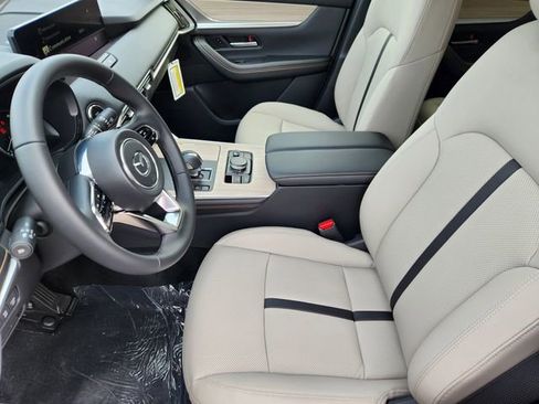 New 2026 MAZDA CX-90 3.3 Turbo w/ Preferred Package image 3