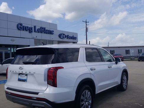 Used 2025 Hyundai Palisade SEL FWD image 7