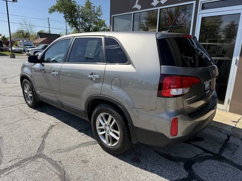 Used 2015 Kia Sorento LX AWD/4WD image 7
