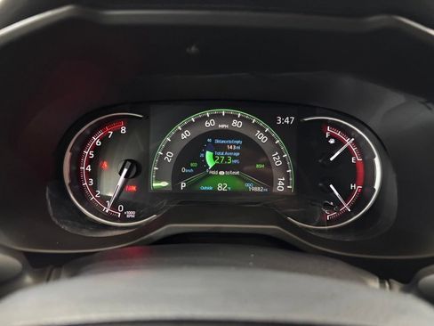 Used 2025 Toyota RAV4 LE AWD/4WD image 17