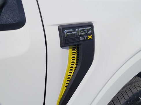 Used 2024 Ford F150 STX AWD/4WD image 7