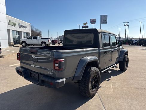 Used 2020 Jeep Gladiator Overland w/ Safety Group image 4