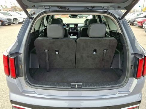 Used 2021 Kia Sorento SX image 26