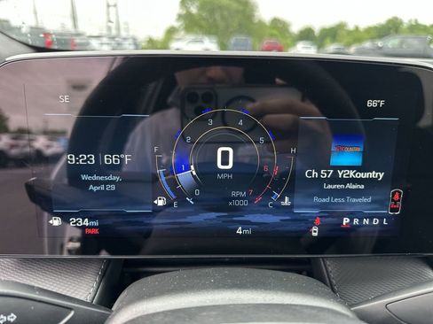 New 2026 Chevrolet Equinox LT FWD image 21