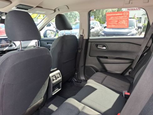 Used 2026 Nissan Rogue SV FWD image 15