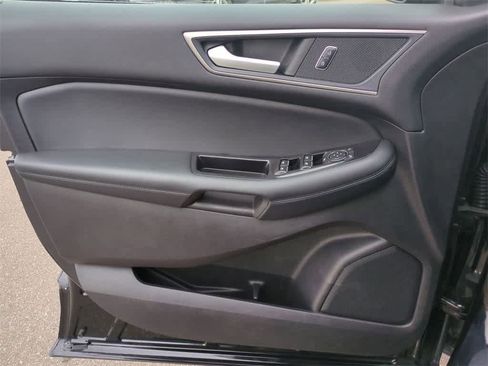 Used 2019 Ford Edge SEL w/ Equipment Group 201A image 23
