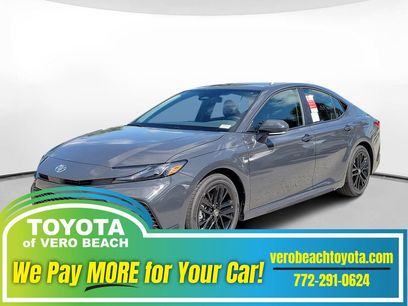 New 2026 Toyota Camry SE w/ Convenience Package