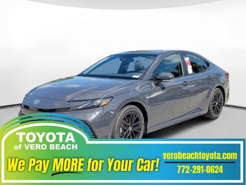 New 2026 Toyota Camry SE w/ Convenience Package FWD image 1