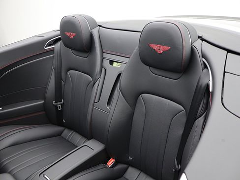 New 2026 Bentley Continental GTC image 41
